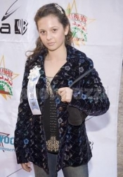 Photos de Mackenzie Rosman - Hollywood Christmas Parade 11.27.2005 - 12